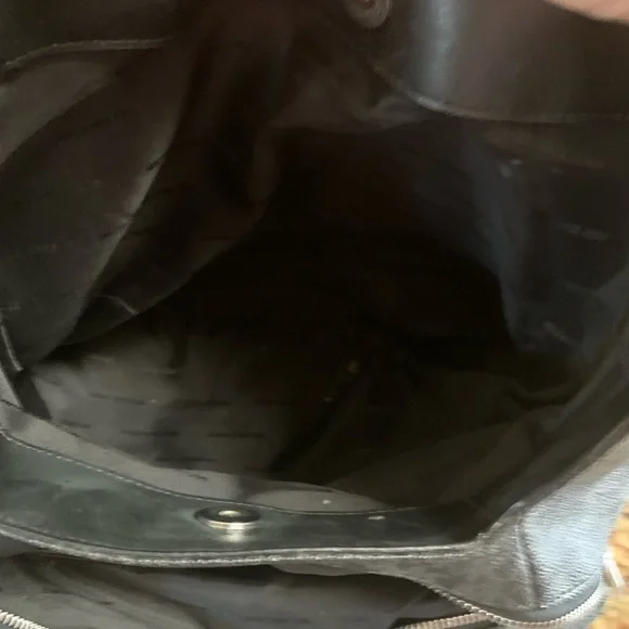 Michael Kors Gray & Black Logo Fulton Handbag - Picture 7 of 11